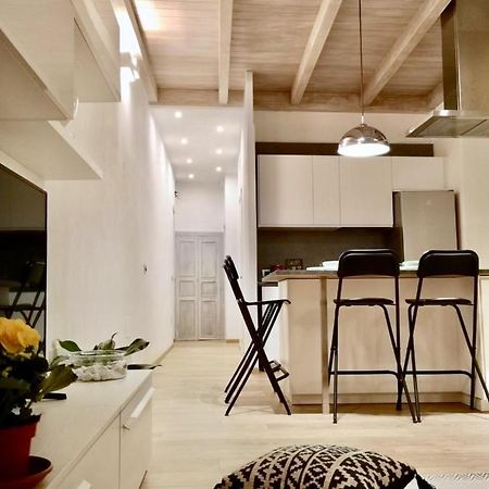 Nel Cuore Del Centro Storico Con Comfort E Stile Apartment Iglesias Bagian luar foto