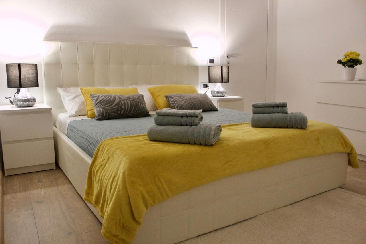 Nel Cuore Del Centro Storico Con Comfort E Stile Apartment Iglesias Bagian luar foto